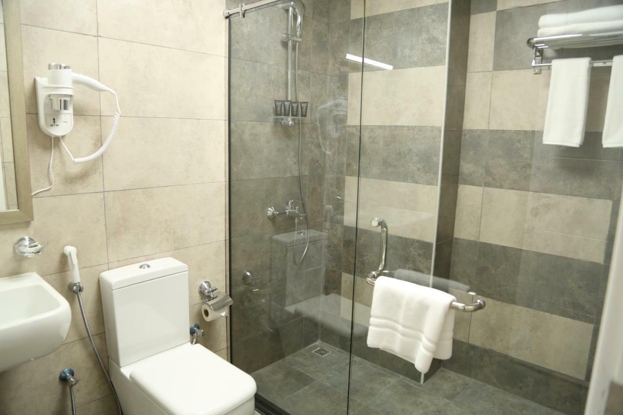 Uptown Hotel Apartment Fujairah By Gewan מראה חיצוני תמונה